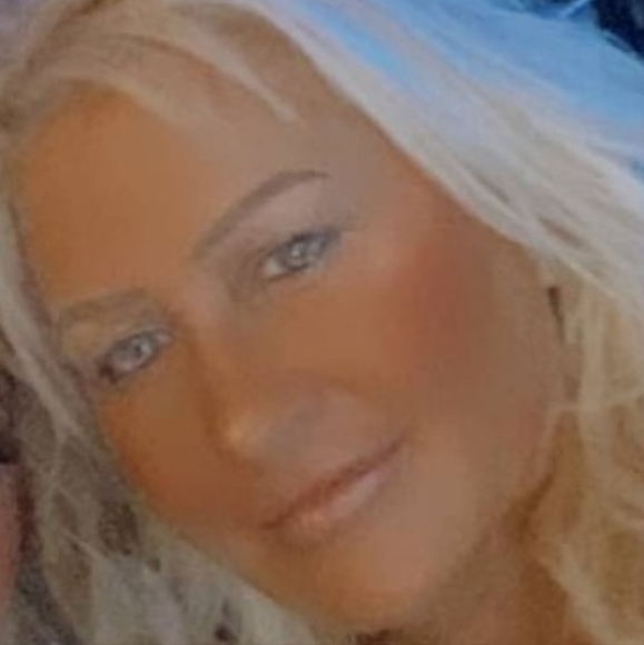 Meet your Posher, Diane l. - Picture 2 of 3